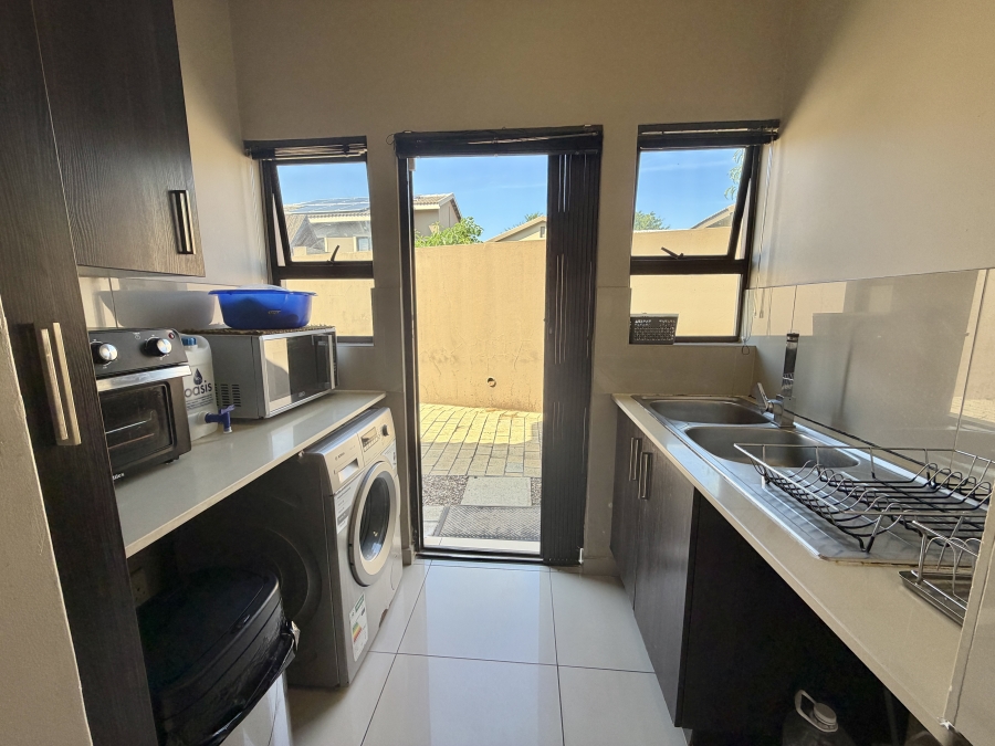 3 Bedroom Property for Sale in Barbeque Downs Gauteng