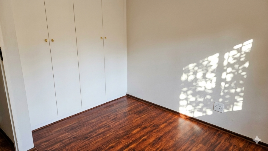 1 Bedroom Property for Sale in Sunninghill Gauteng