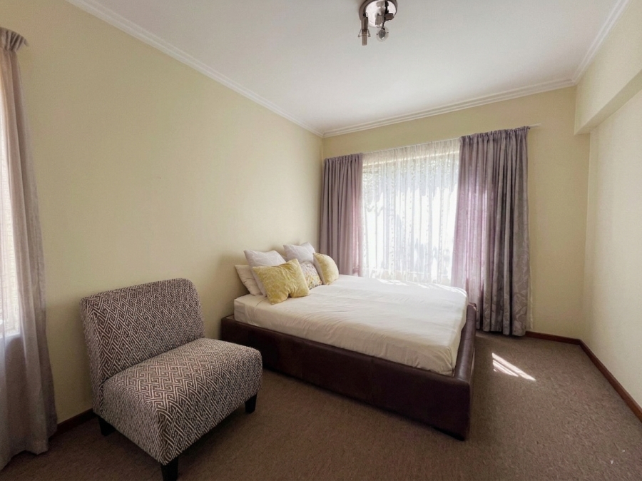 1 Bedroom Property for Sale in Bryanston Gauteng