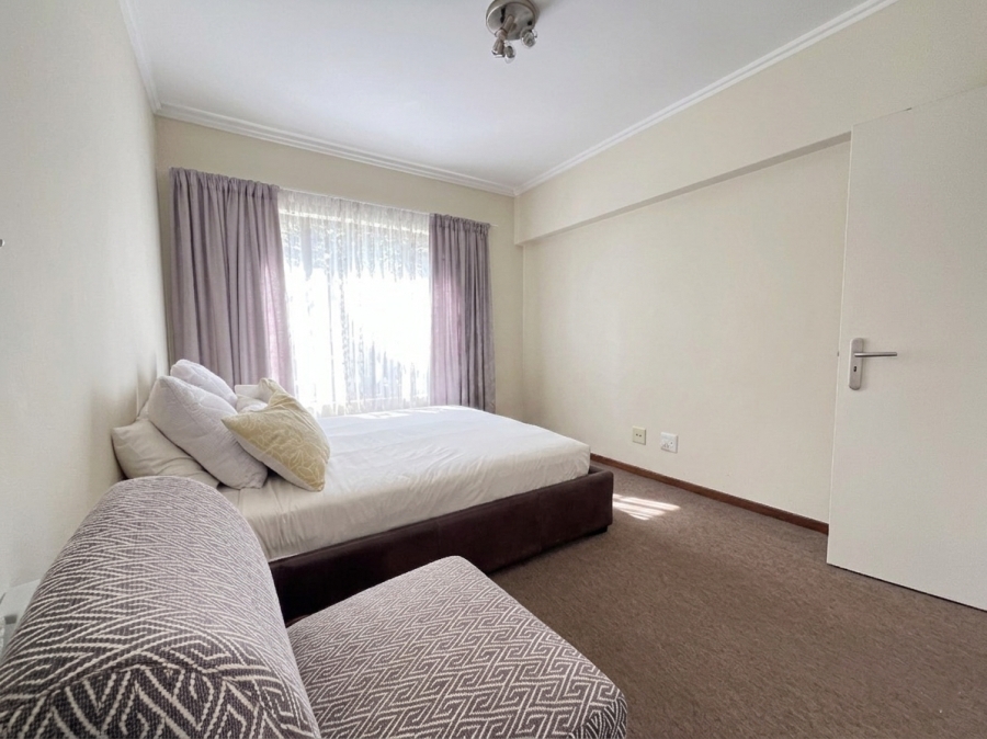 1 Bedroom Property for Sale in Bryanston Gauteng