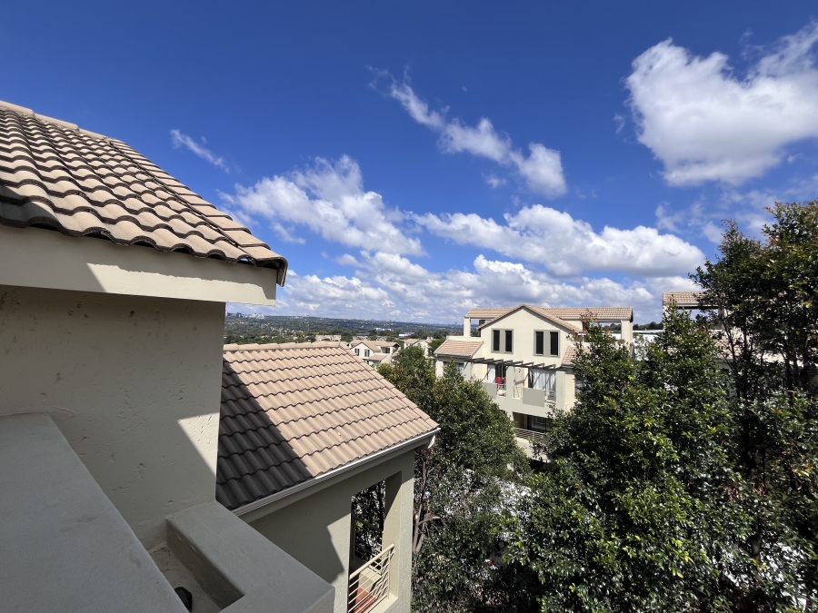 1 Bedroom Property for Sale in Bryanston Gauteng