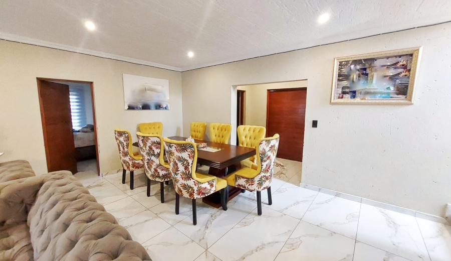 4 Bedroom Property for Sale in Halfway House Gauteng