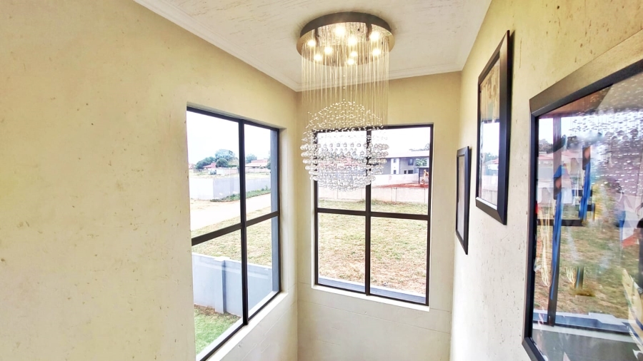 4 Bedroom Property for Sale in Halfway House Gauteng