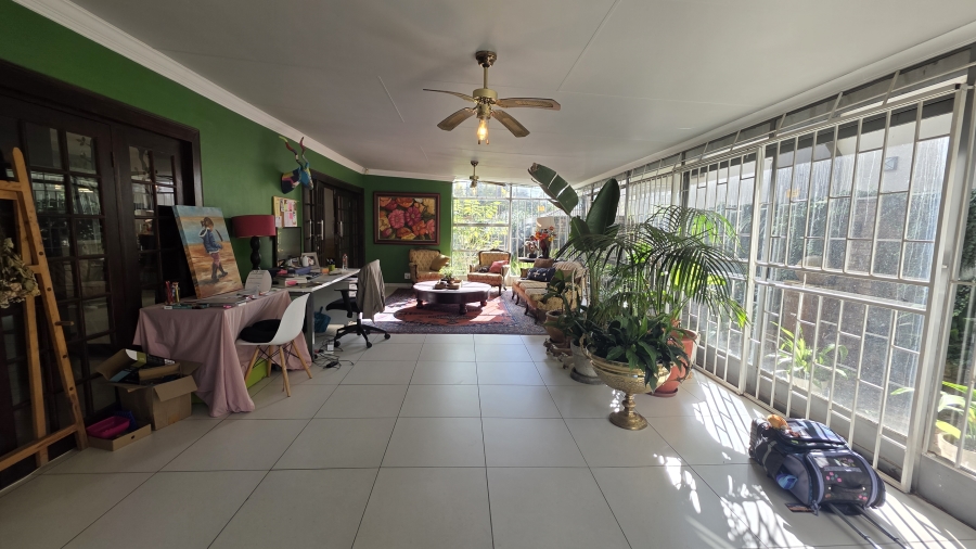 5 Bedroom Property for Sale in Lynnwood Glen Gauteng