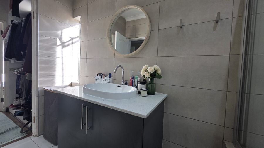 5 Bedroom Property for Sale in Lynnwood Glen Gauteng