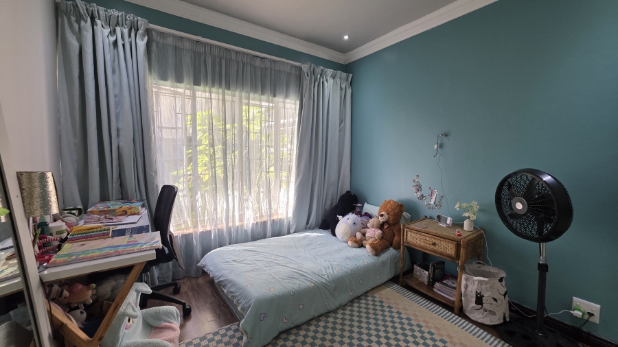 5 Bedroom Property for Sale in Lynnwood Glen Gauteng