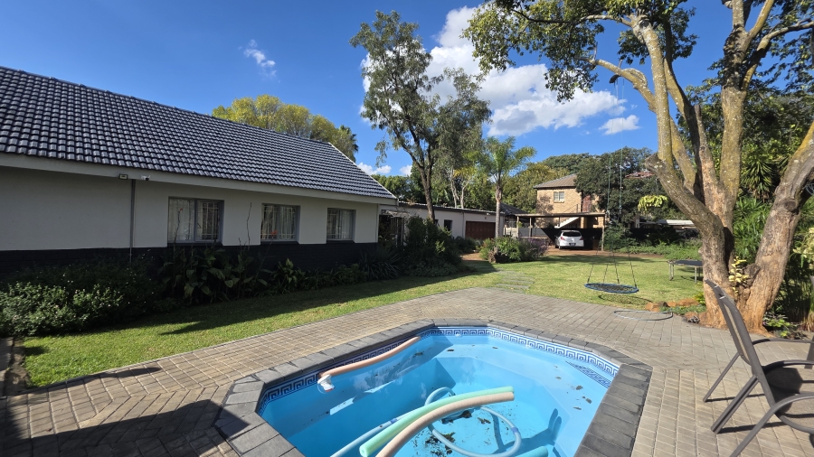 5 Bedroom Property for Sale in Lynnwood Glen Gauteng