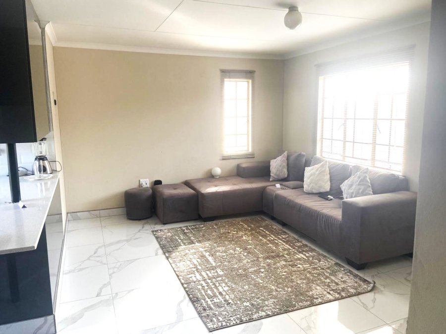 3 Bedroom Property for Sale in Sky City Gauteng