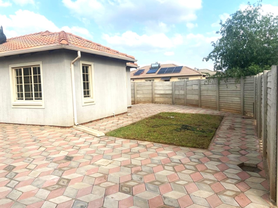 3 Bedroom Property for Sale in Sky City Gauteng