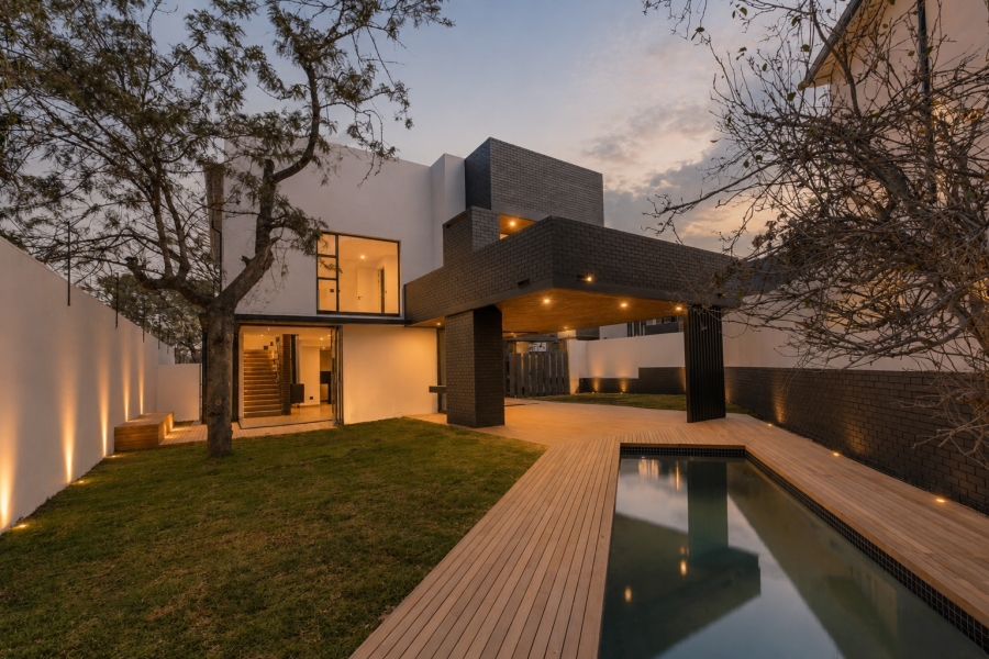 4 Bedroom Property for Sale in Illovo Gauteng