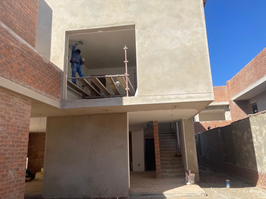 4 Bedroom Property for Sale in Illovo Gauteng