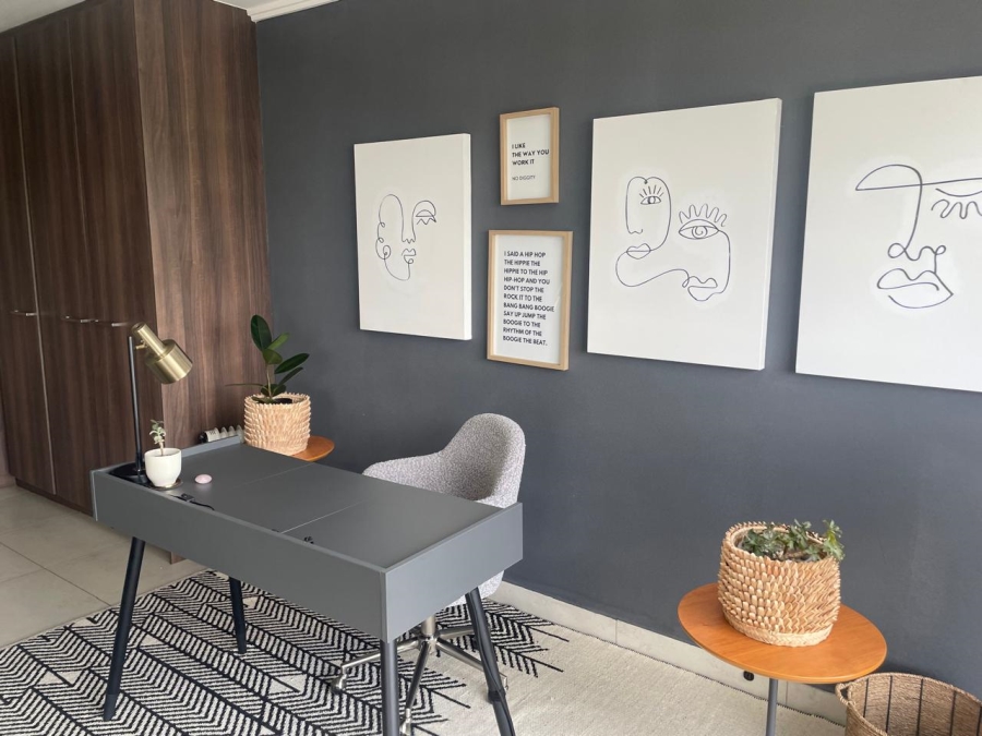 To Let 2 Bedroom Property for Rent in Atholl Gauteng