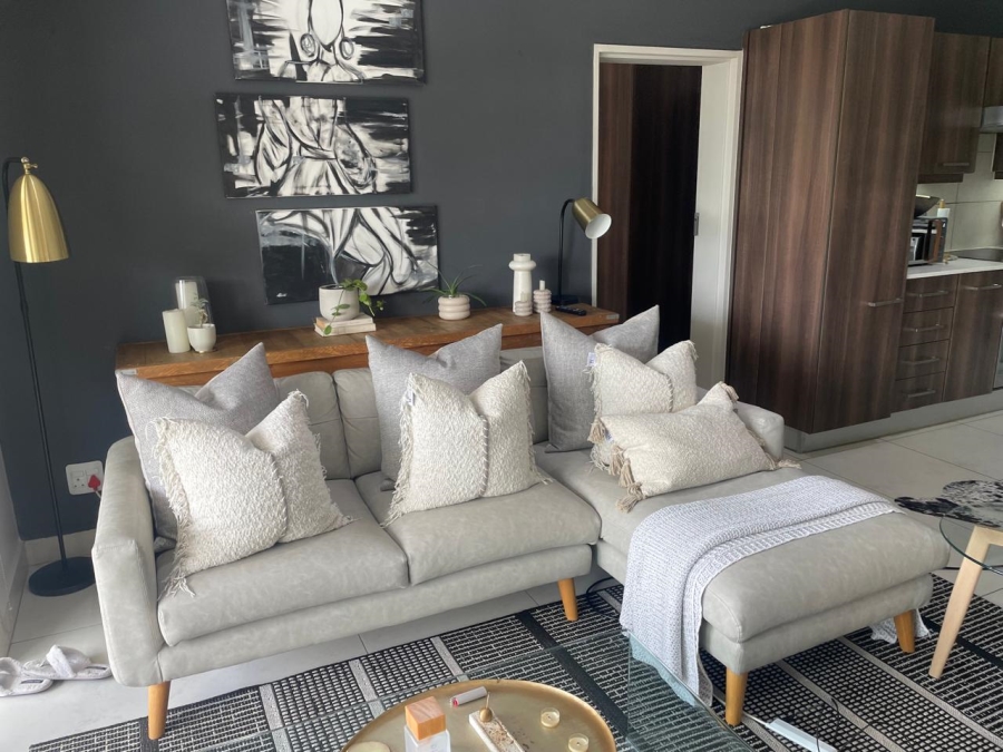 To Let 2 Bedroom Property for Rent in Atholl Gauteng