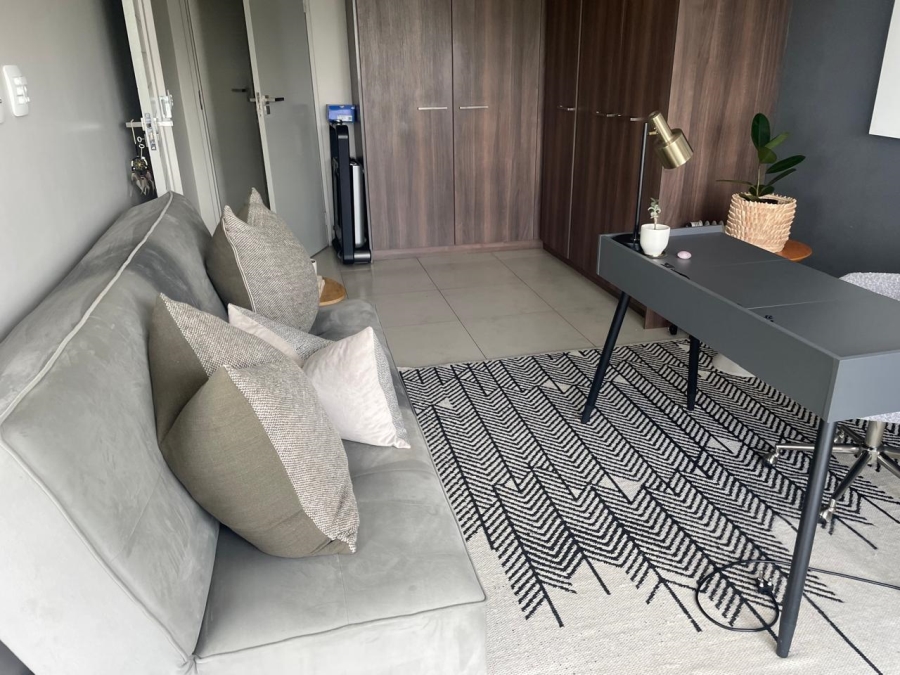To Let 2 Bedroom Property for Rent in Atholl Gauteng