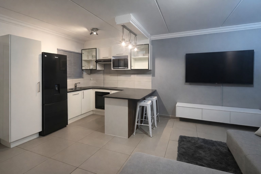 1 Bedroom Property for Sale in Chartwell Gauteng