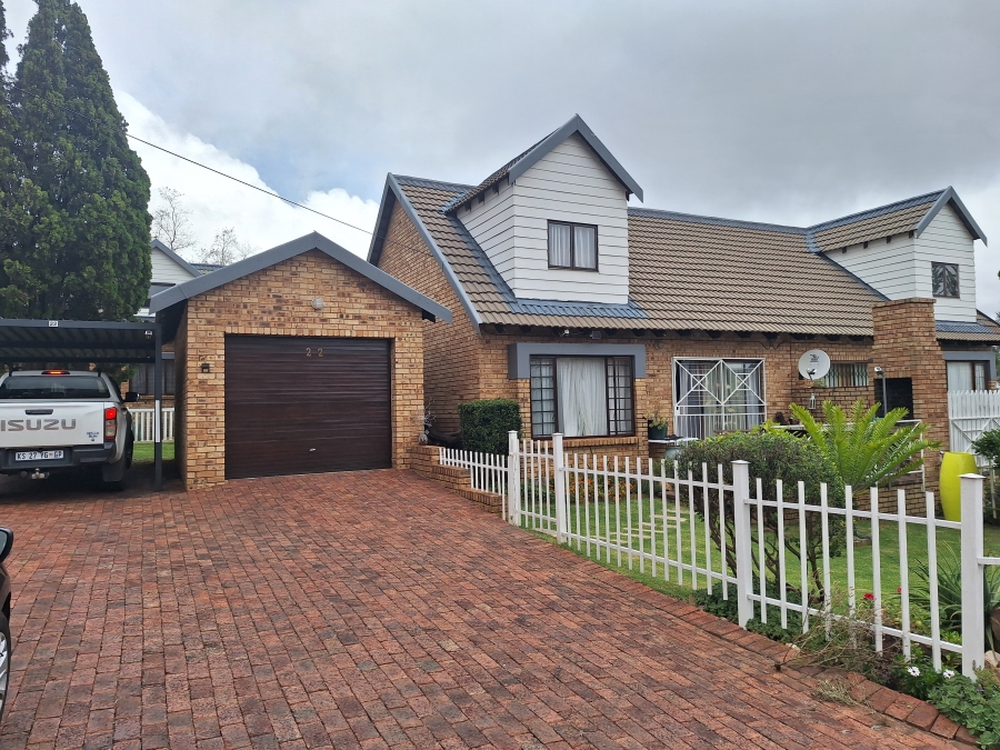 3 Bedroom Property for Sale in Noordheuwel Gauteng