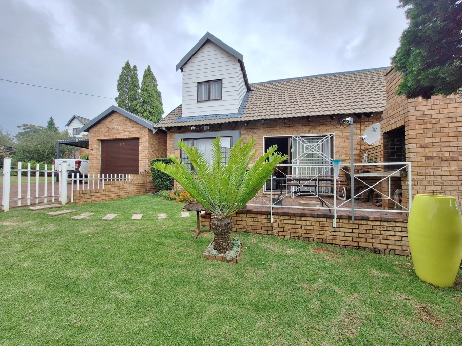 3 Bedroom Property for Sale in Noordheuwel Gauteng