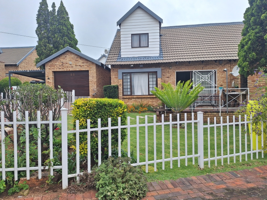 3 Bedroom Property for Sale in Noordheuwel Gauteng