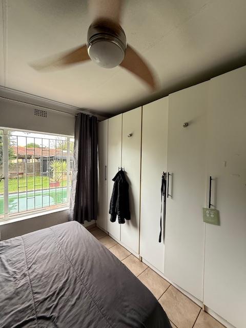 3 Bedroom Property for Sale in Crystal Park Gauteng