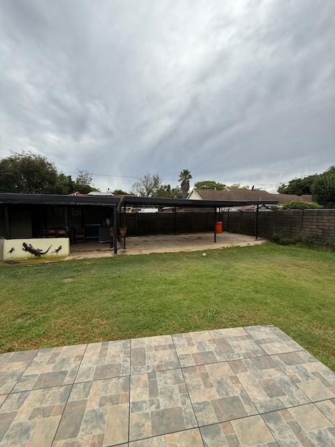 3 Bedroom Property for Sale in Crystal Park Gauteng