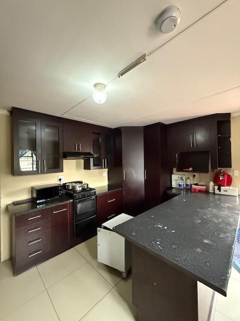 10 Bedroom Property for Sale in Berg En Dal Gauteng