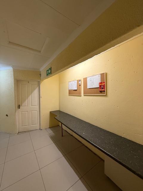 10 Bedroom Property for Sale in Berg En Dal Gauteng
