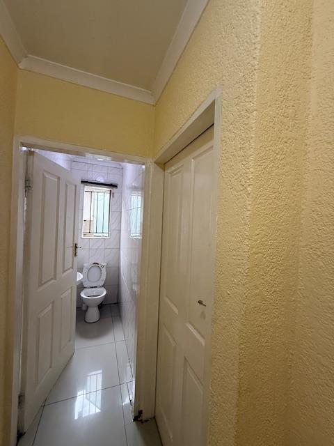 10 Bedroom Property for Sale in Berg En Dal Gauteng