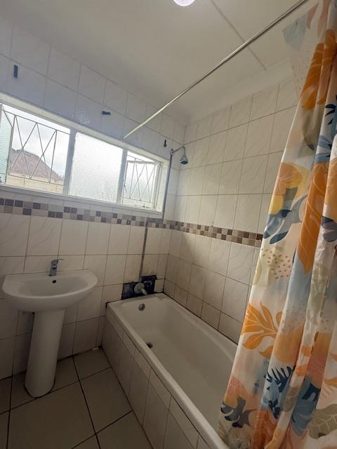 10 Bedroom Property for Sale in Berg En Dal Gauteng
