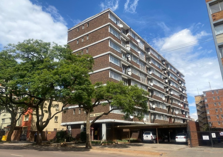2 Bedroom Property for Sale in Sunnyside Gauteng