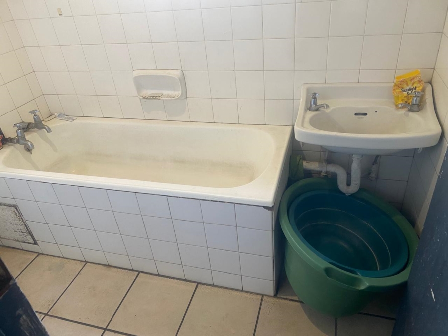 2 Bedroom Property for Sale in Sunnyside Gauteng