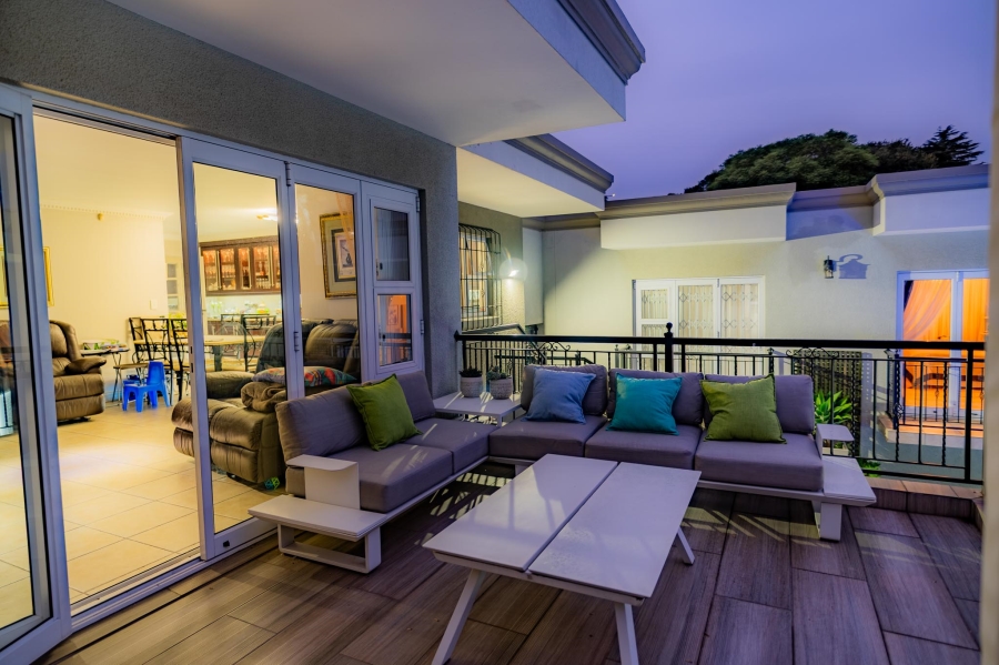 4 Bedroom Property for Sale in Linmeyer Gauteng
