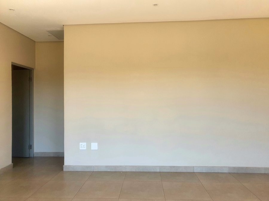 To Let 2 Bedroom Property for Rent in Raslouw Gauteng