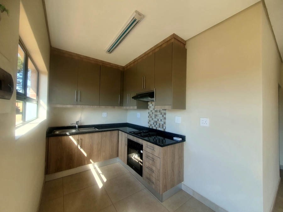 To Let 2 Bedroom Property for Rent in Raslouw Gauteng