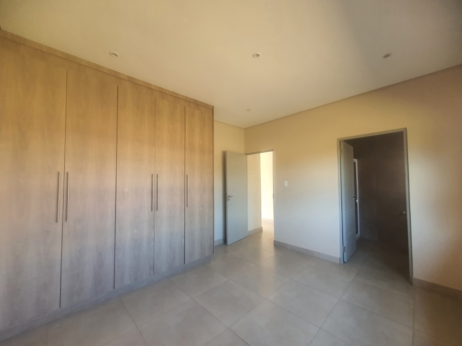 To Let 2 Bedroom Property for Rent in Raslouw Gauteng