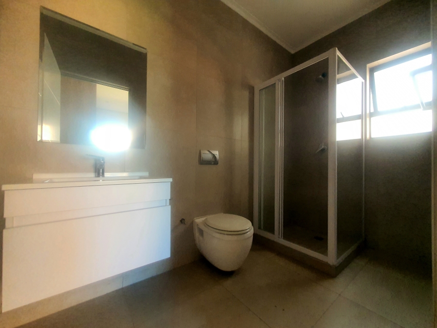 To Let 2 Bedroom Property for Rent in Raslouw Gauteng