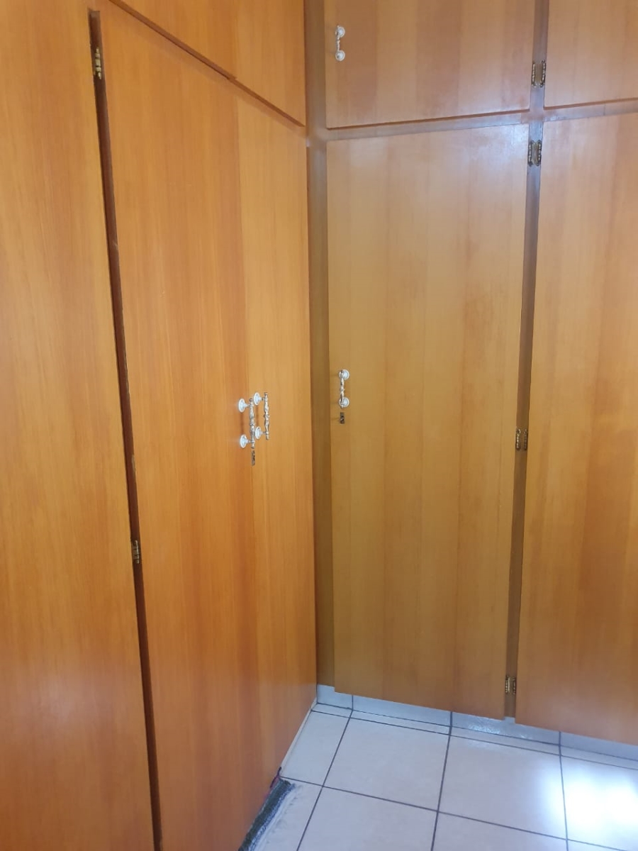 3 Bedroom Property for Sale in Laudium Gauteng