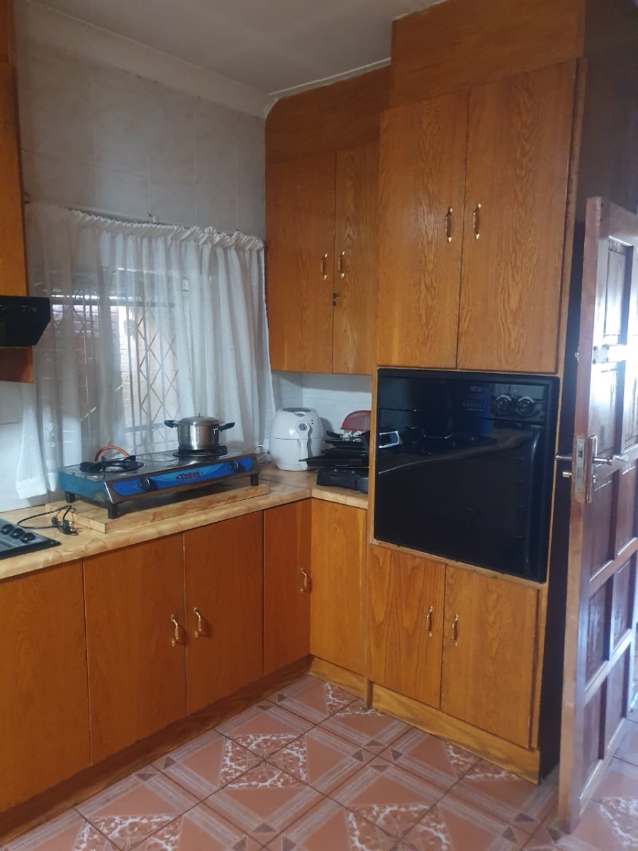 3 Bedroom Property for Sale in Laudium Gauteng