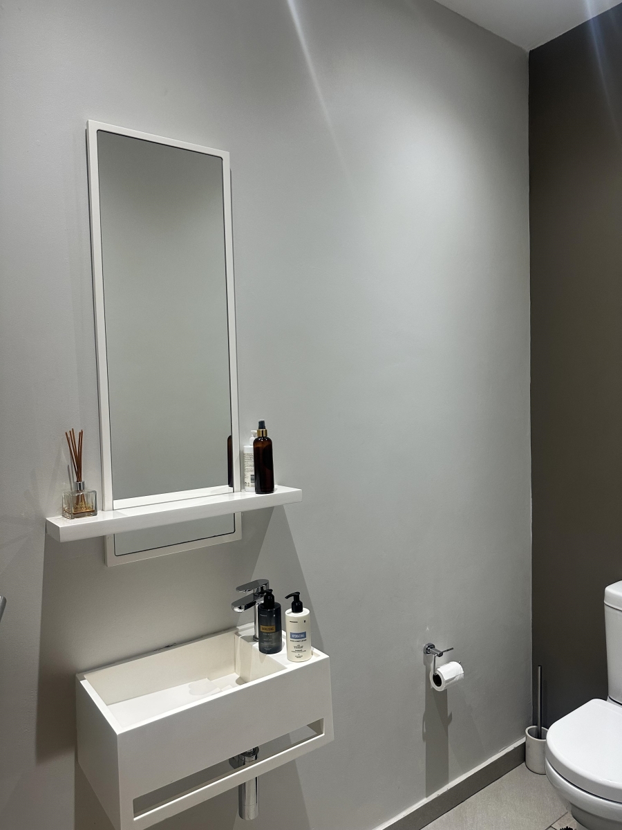 4 Bedroom Property for Sale in Crowthorne AH Gauteng