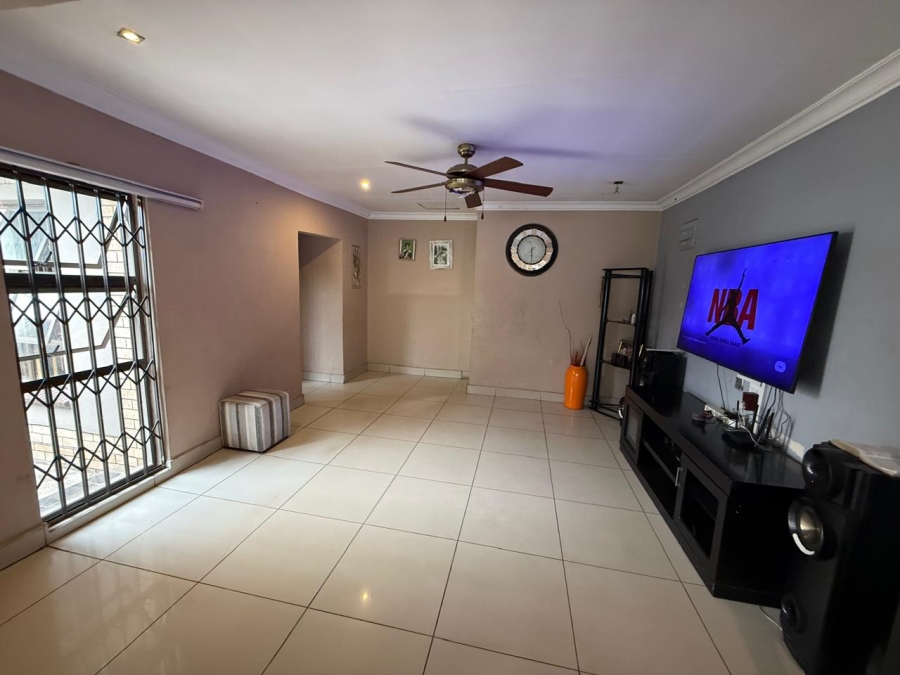 2 Bedroom Property for Sale in Reigerpark Gauteng