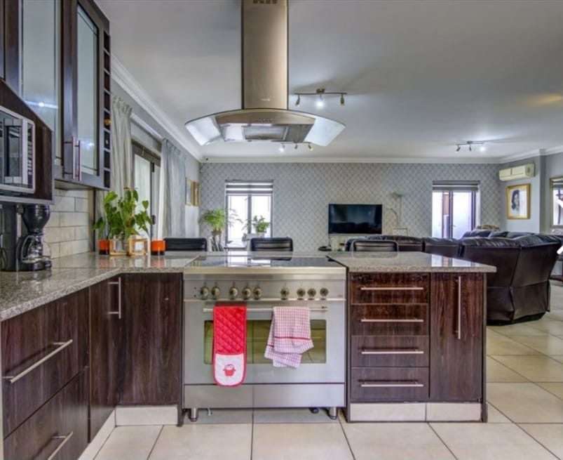 3 Bedroom Property for Sale in Norton Park Gauteng