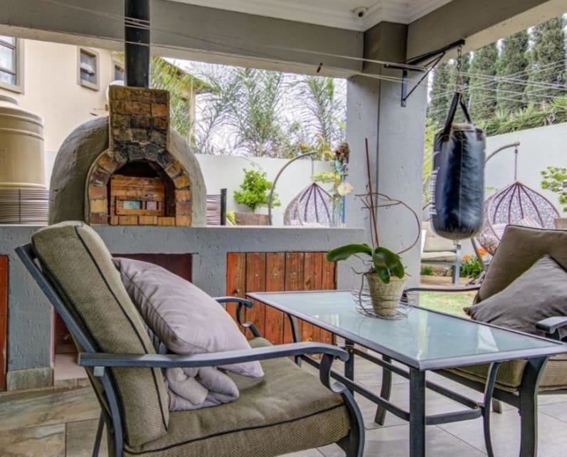 3 Bedroom Property for Sale in Norton Park Gauteng