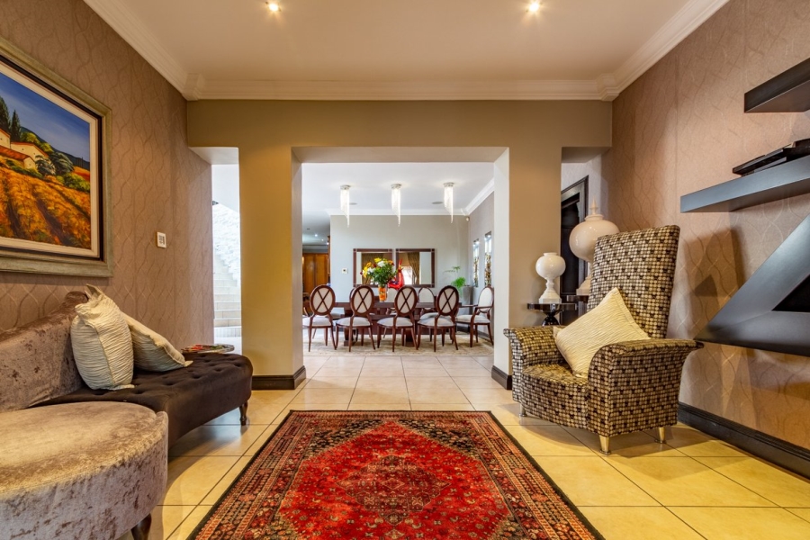 6 Bedroom Property for Sale in Sunward Park Gauteng