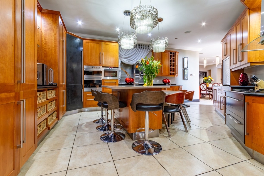 6 Bedroom Property for Sale in Sunward Park Gauteng