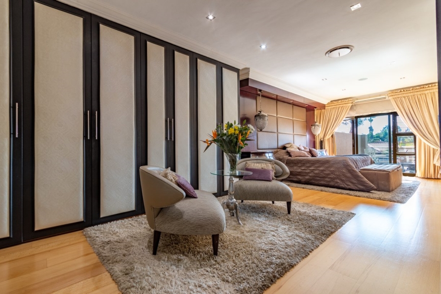 6 Bedroom Property for Sale in Sunward Park Gauteng