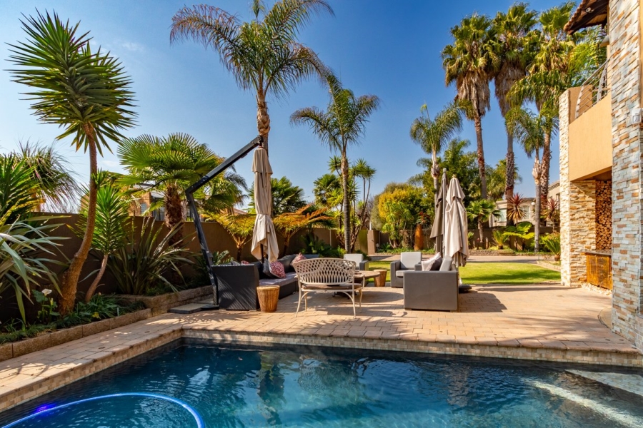 6 Bedroom Property for Sale in Sunward Park Gauteng