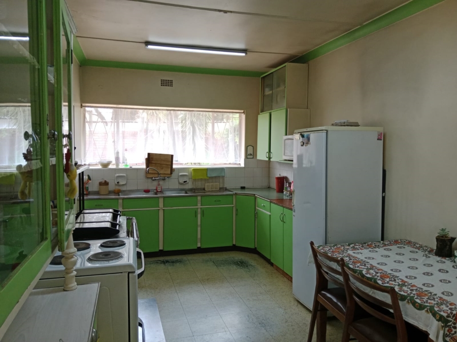 To Let 3 Bedroom Property for Rent in Malvern East Gauteng