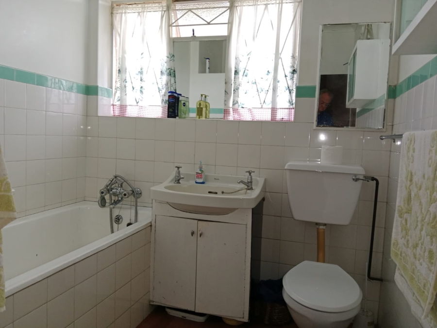 To Let 3 Bedroom Property for Rent in Malvern East Gauteng