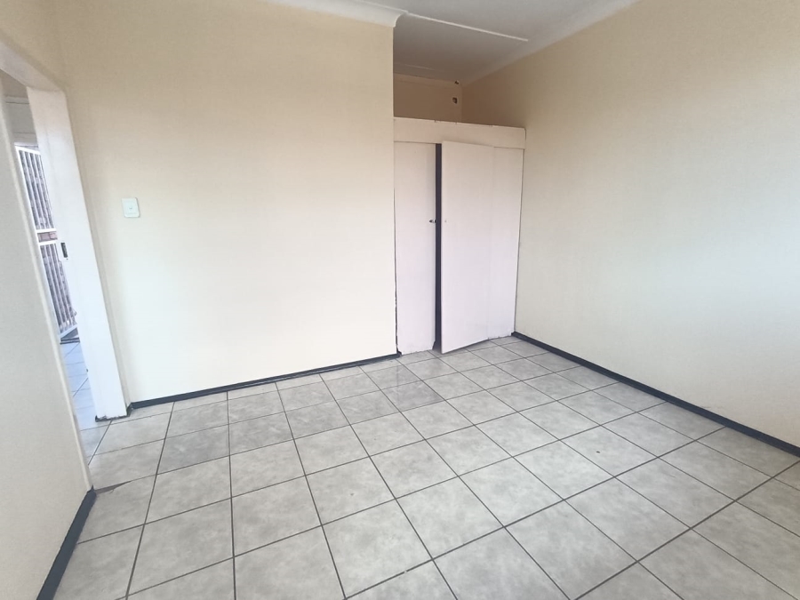 To Let 1 Bedroom Property for Rent in Bellevue East Gauteng