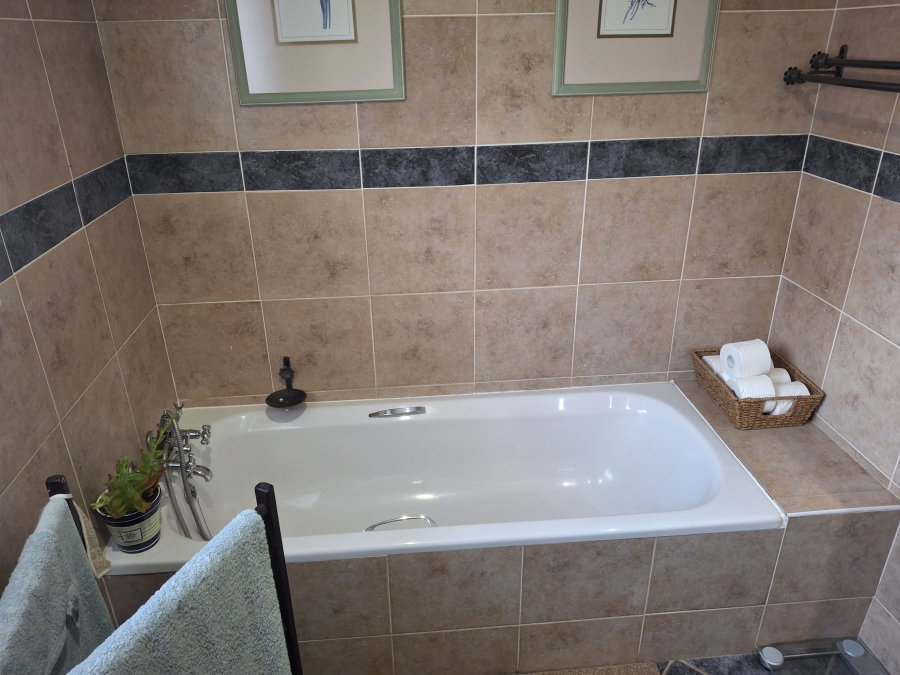 To Let 3 Bedroom Property for Rent in Moreleta Park Gauteng