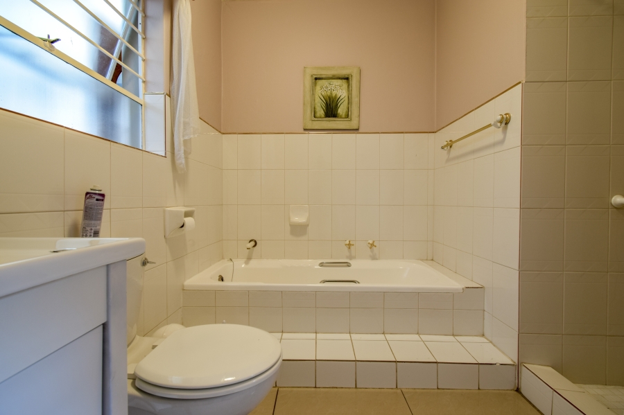 3 Bedroom Property for Sale in Moreleta Park Gauteng